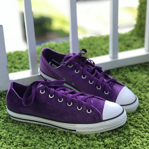 NWT Converse Ctas OX Night Purple Velvet WMNS AUTH - Picture 2 of 8